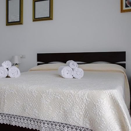 فيلا Le Residenze Di Baia Sant'Anna تانايونيلا المظهر الخارجي الصورة