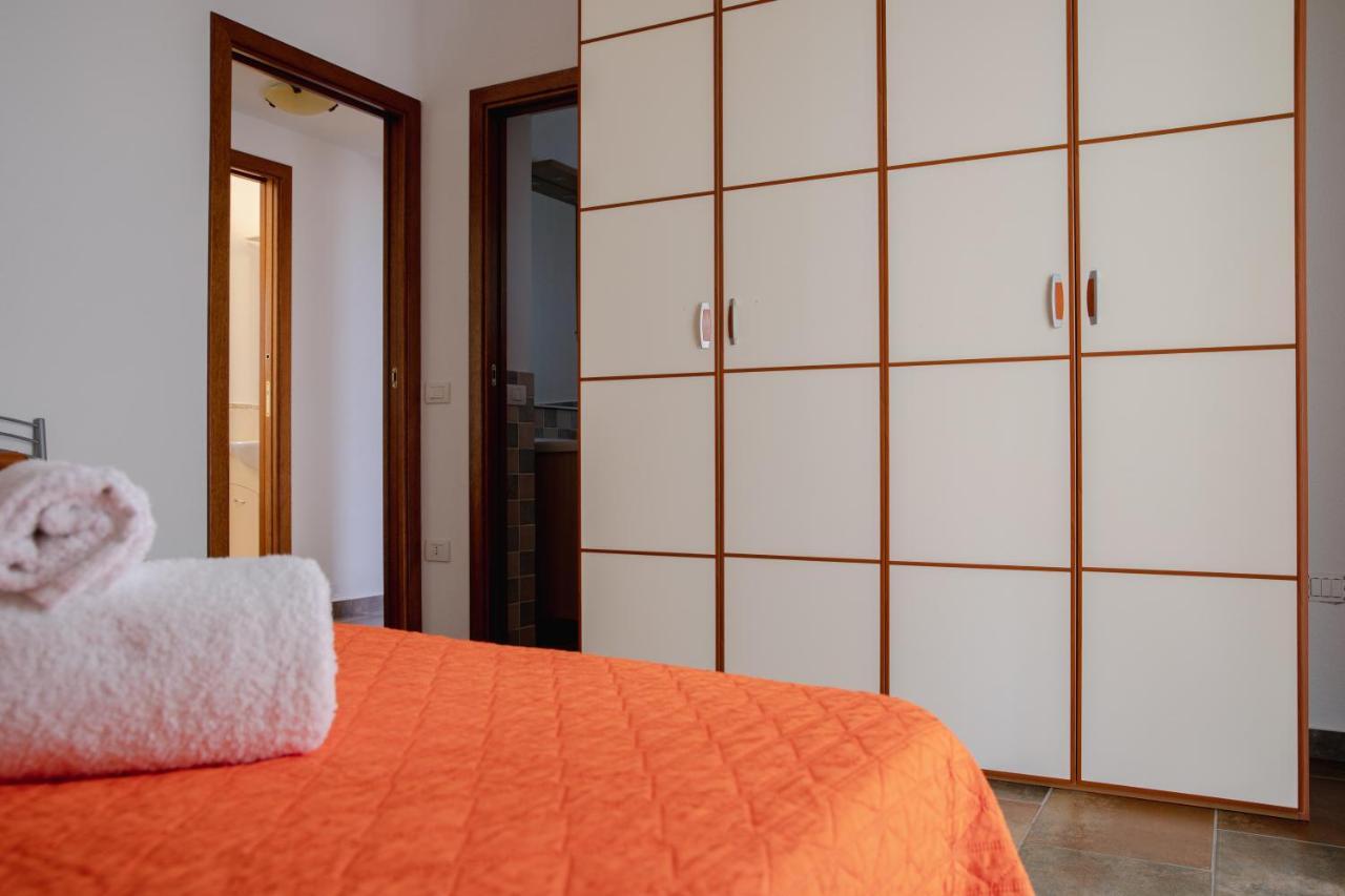 فيلا Le Residenze Di Baia Sant'Anna تانايونيلا المظهر الخارجي الصورة