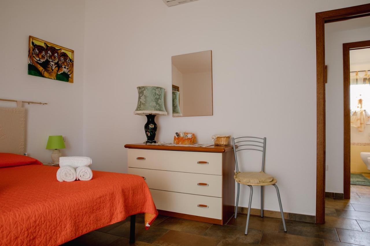 فيلا Le Residenze Di Baia Sant'Anna تانايونيلا المظهر الخارجي الصورة