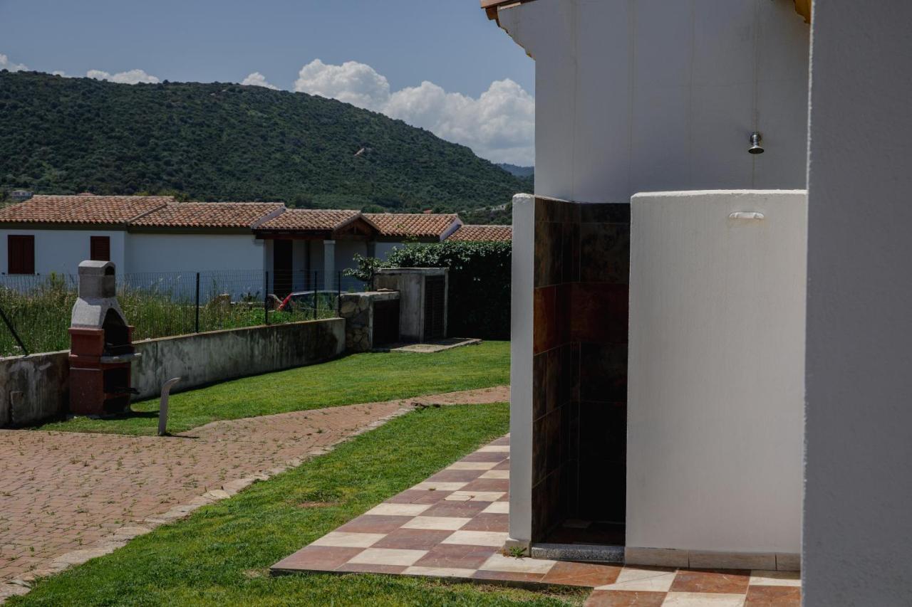 فيلا Le Residenze Di Baia Sant'Anna تانايونيلا المظهر الخارجي الصورة